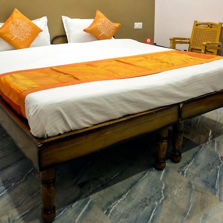 Oyo 7622 Varanasi Stays Ngoại thất bức ảnh
