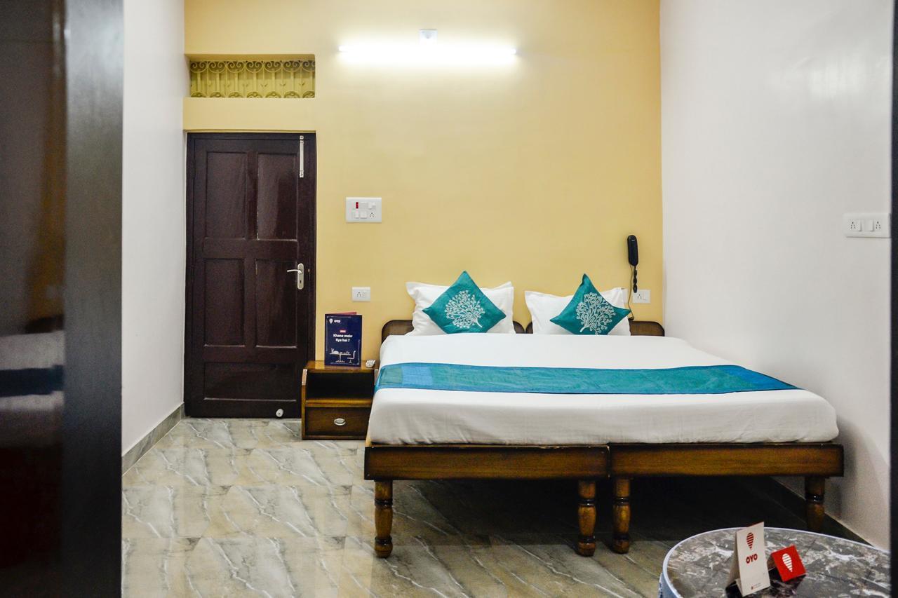 Oyo 7622 Varanasi Stays Ngoại thất bức ảnh