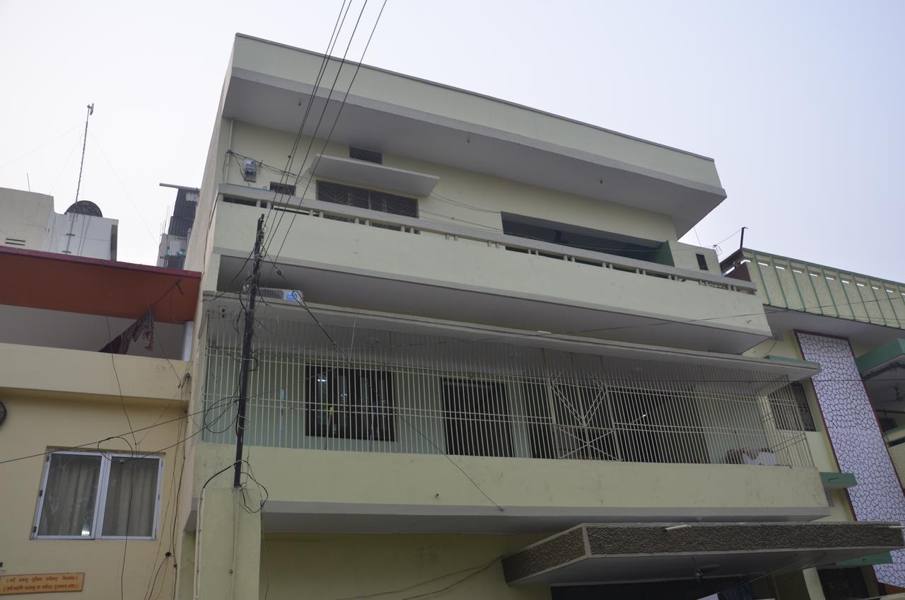Oyo 7622 Varanasi Stays Ngoại thất bức ảnh