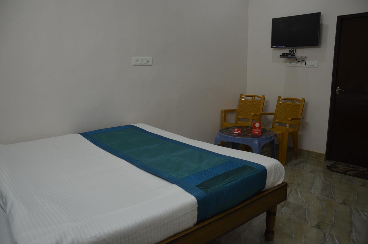 Oyo 7622 Varanasi Stays Ngoại thất bức ảnh